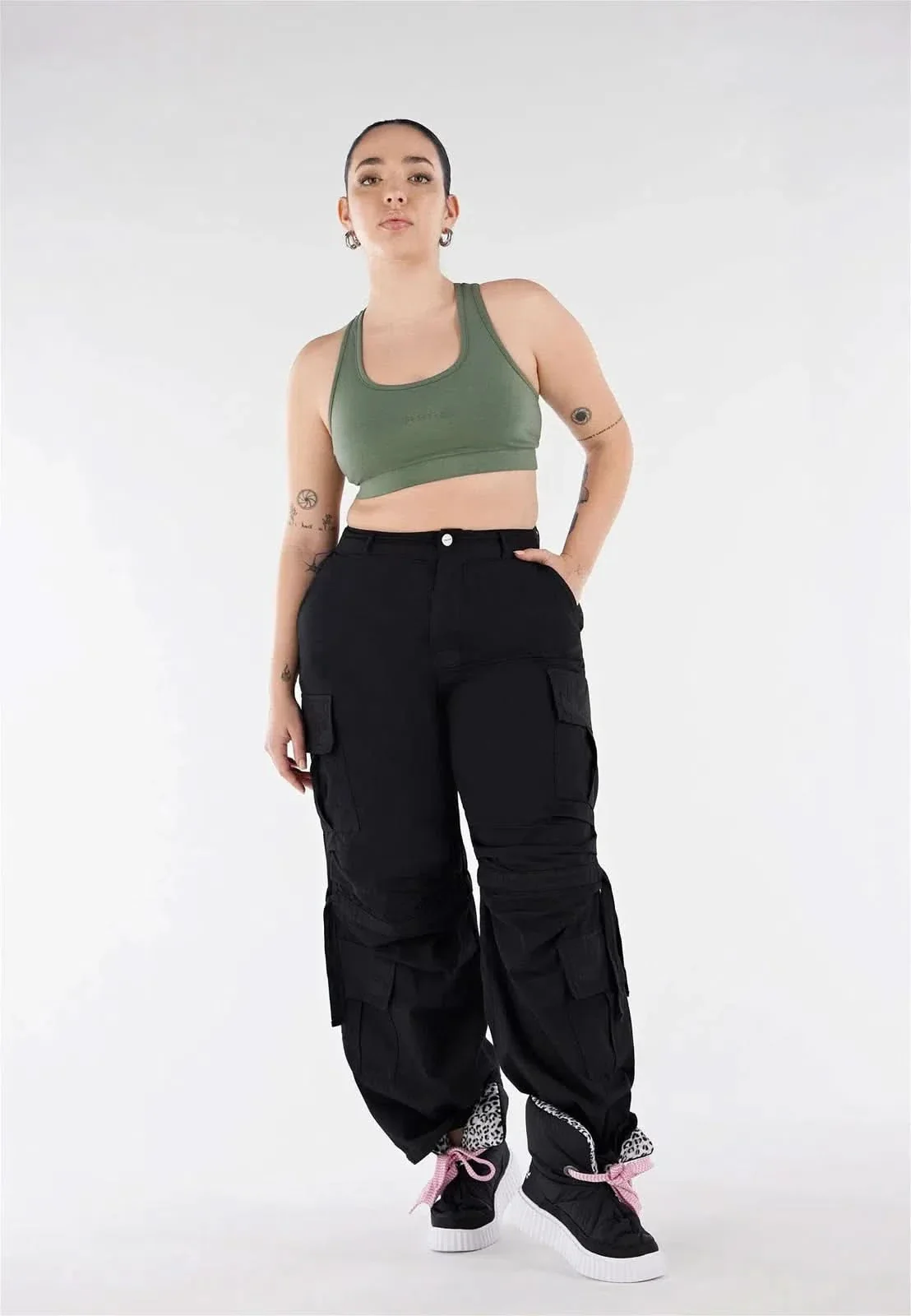 Cargo Trousers - High Waisted - Full Length - Black - Image 4