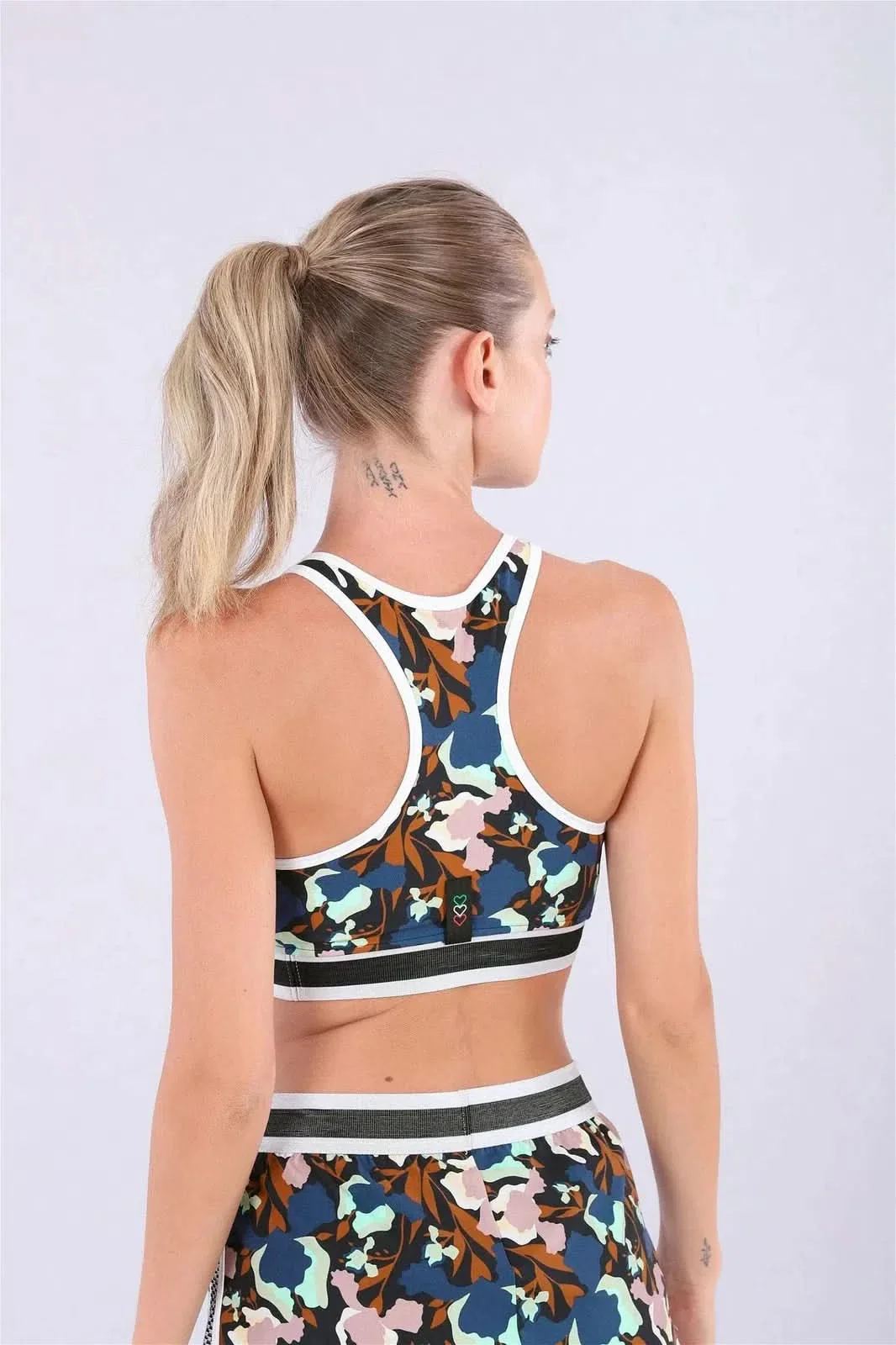 Women’s floral yoga top - 100% Made in Italy - Image 3