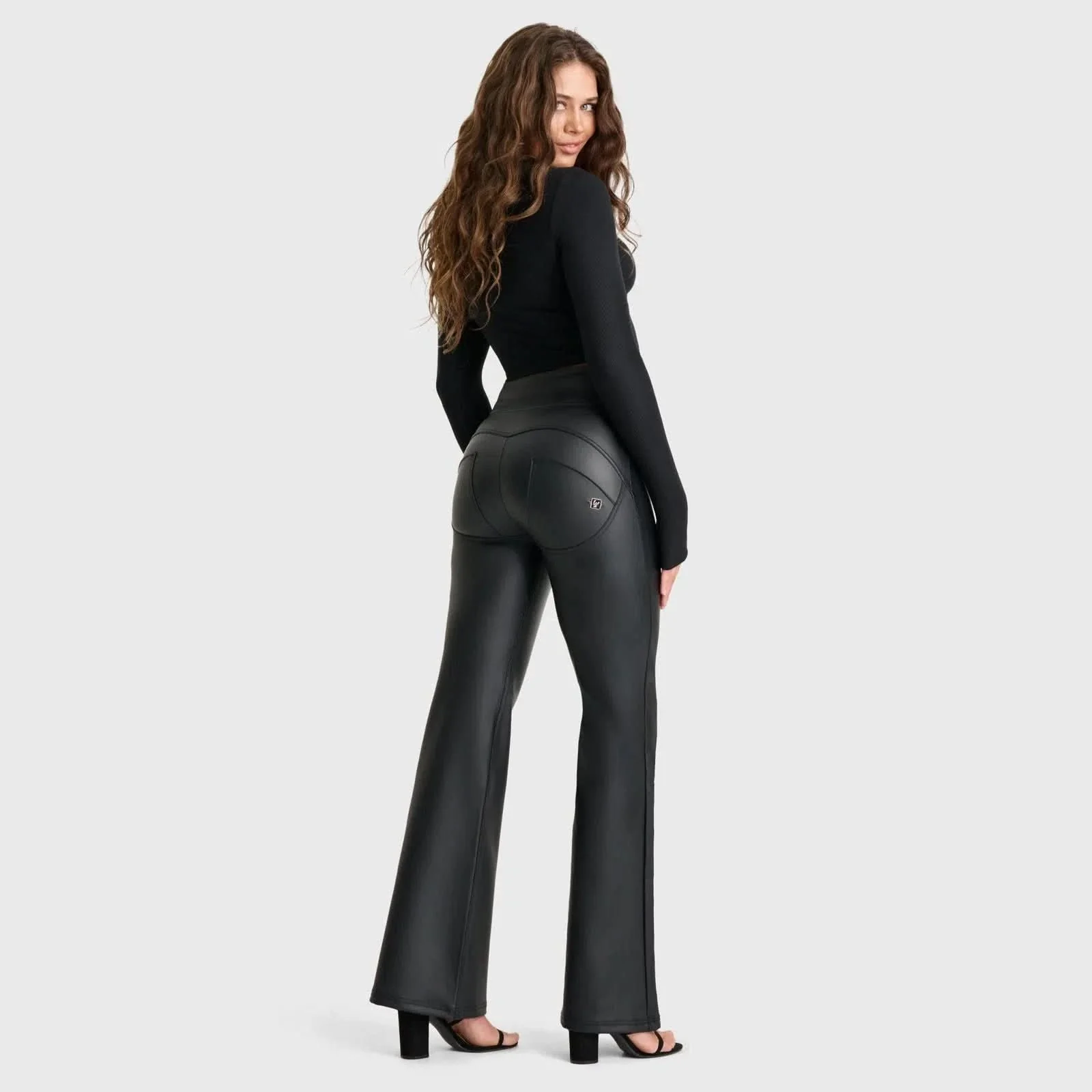 WRUP Faux Leather - Super High Waisted - Super Flare - Black - Image 6